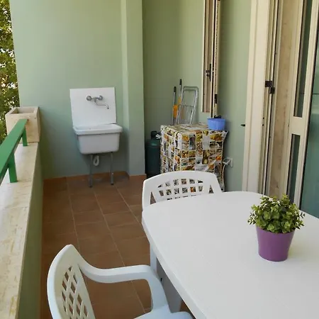 Bilocale Al Mare Baia Ferienhaus *