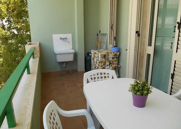 Bilocale Al Mare Baia Holiday home *